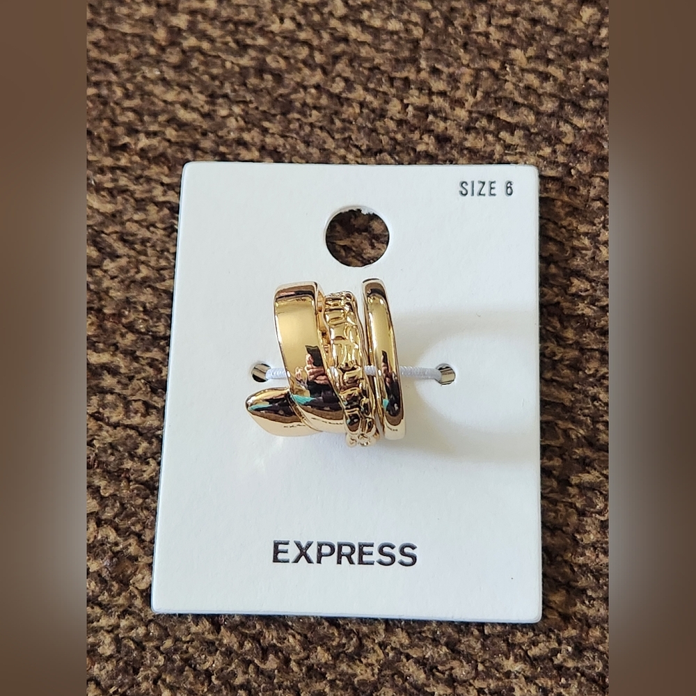 Express Ring Set Of 3 Gold Tone Size 6 NWT